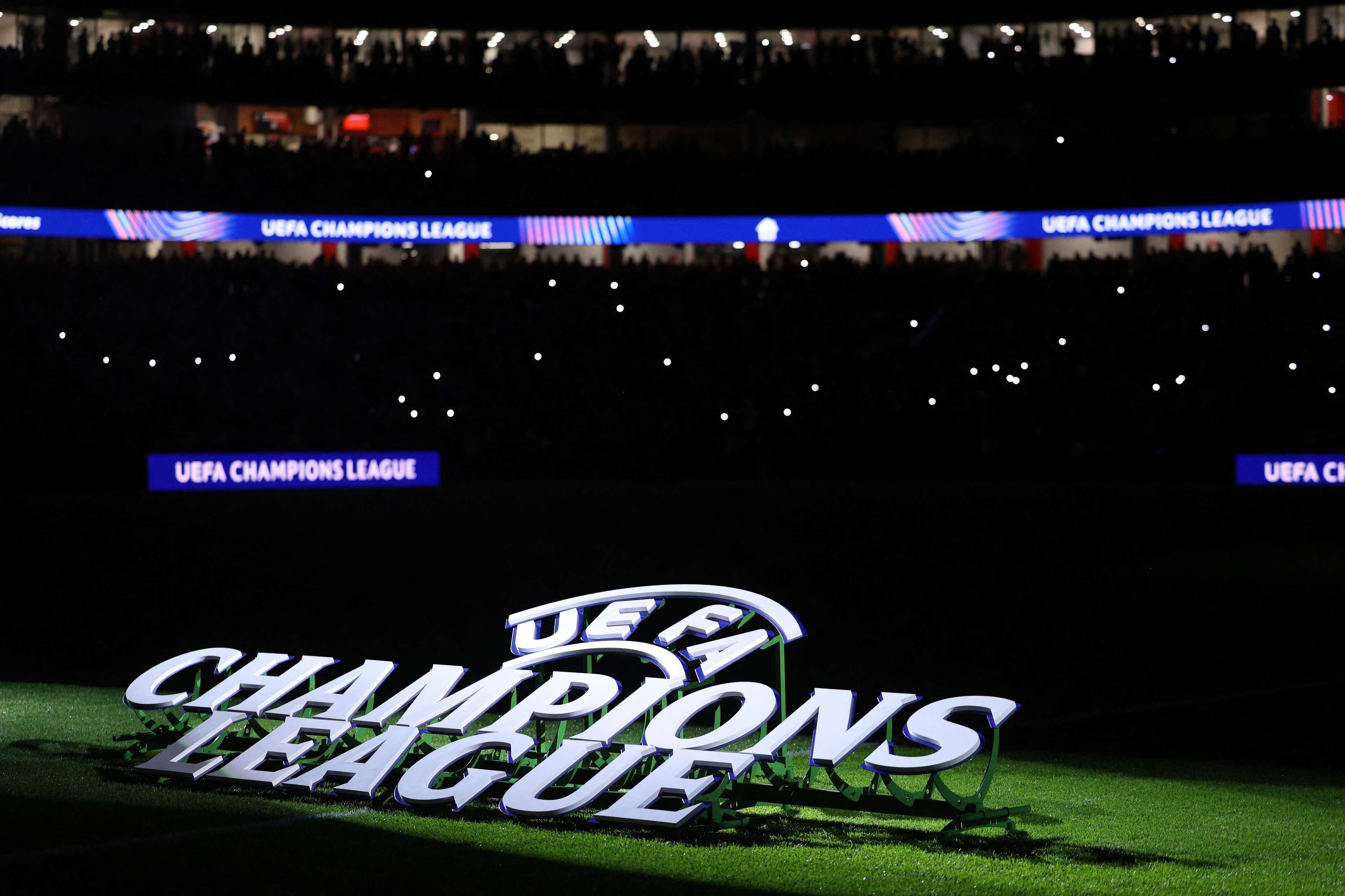 在近日的英 在近日的英